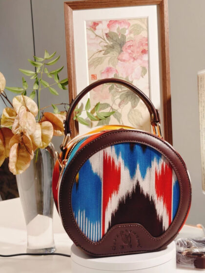 KUZNEY- Atlas silk Handbag