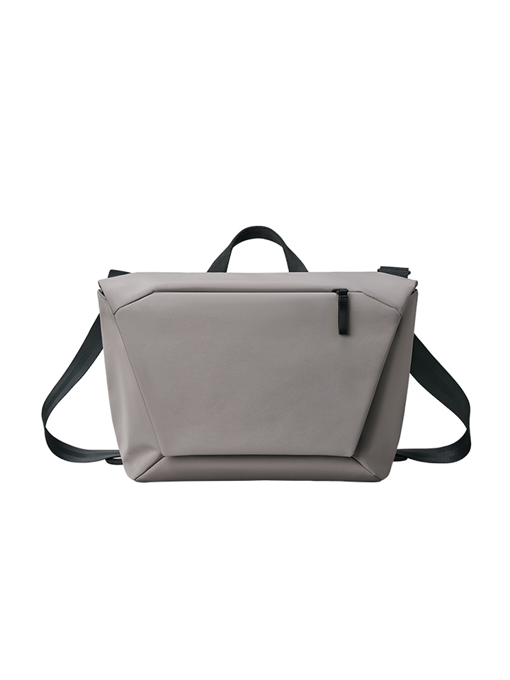 Portable crossbody bag