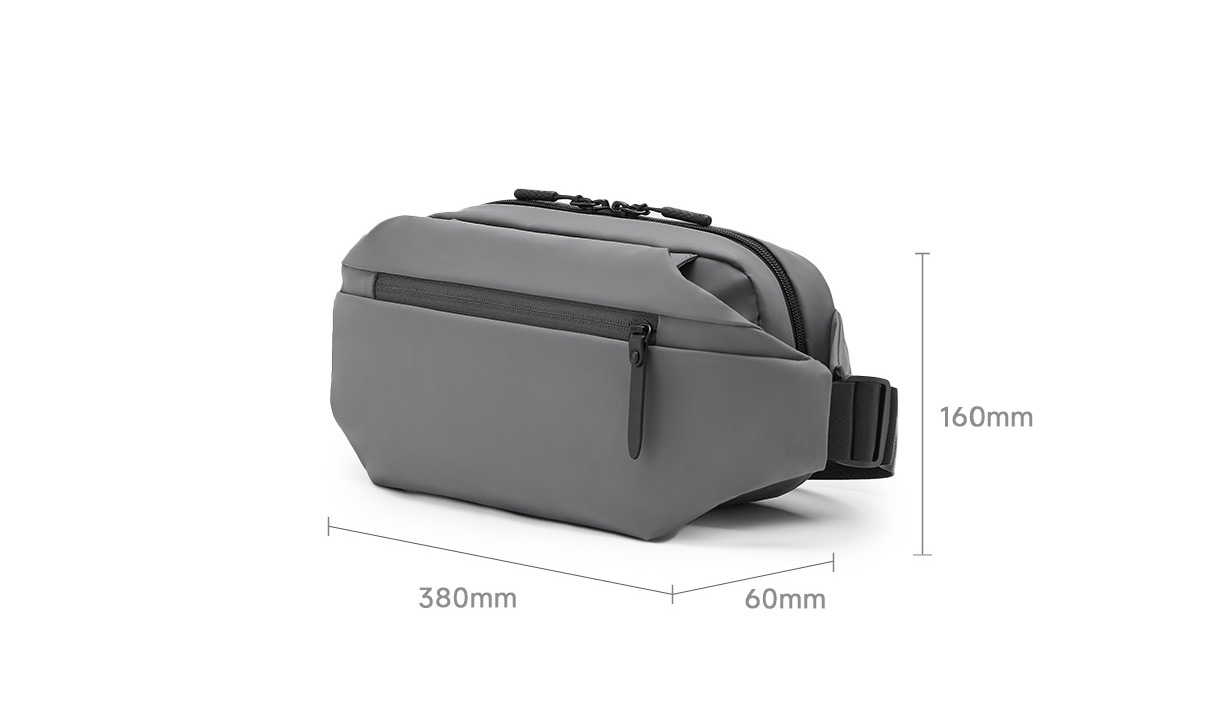 Multifunctional sports and leisure chest bag