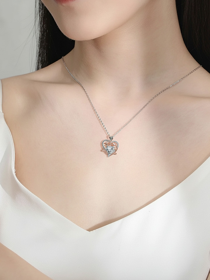 Heart-Shaped Rose Necklace